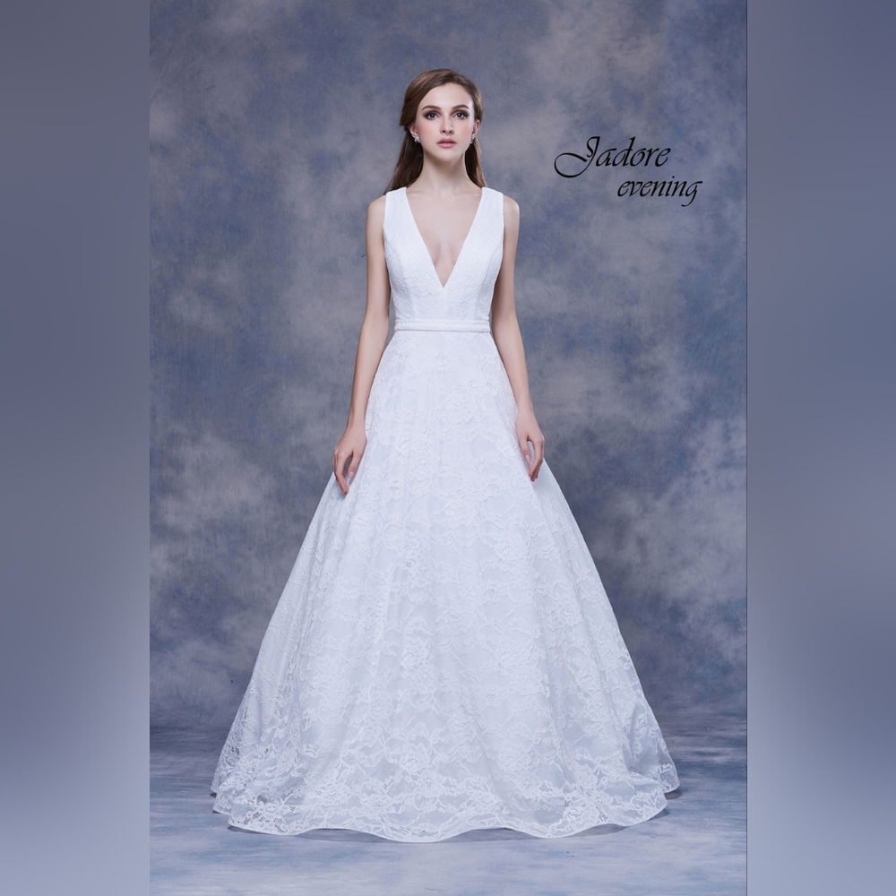 White Wedding Dress - Ball Gown with Lace